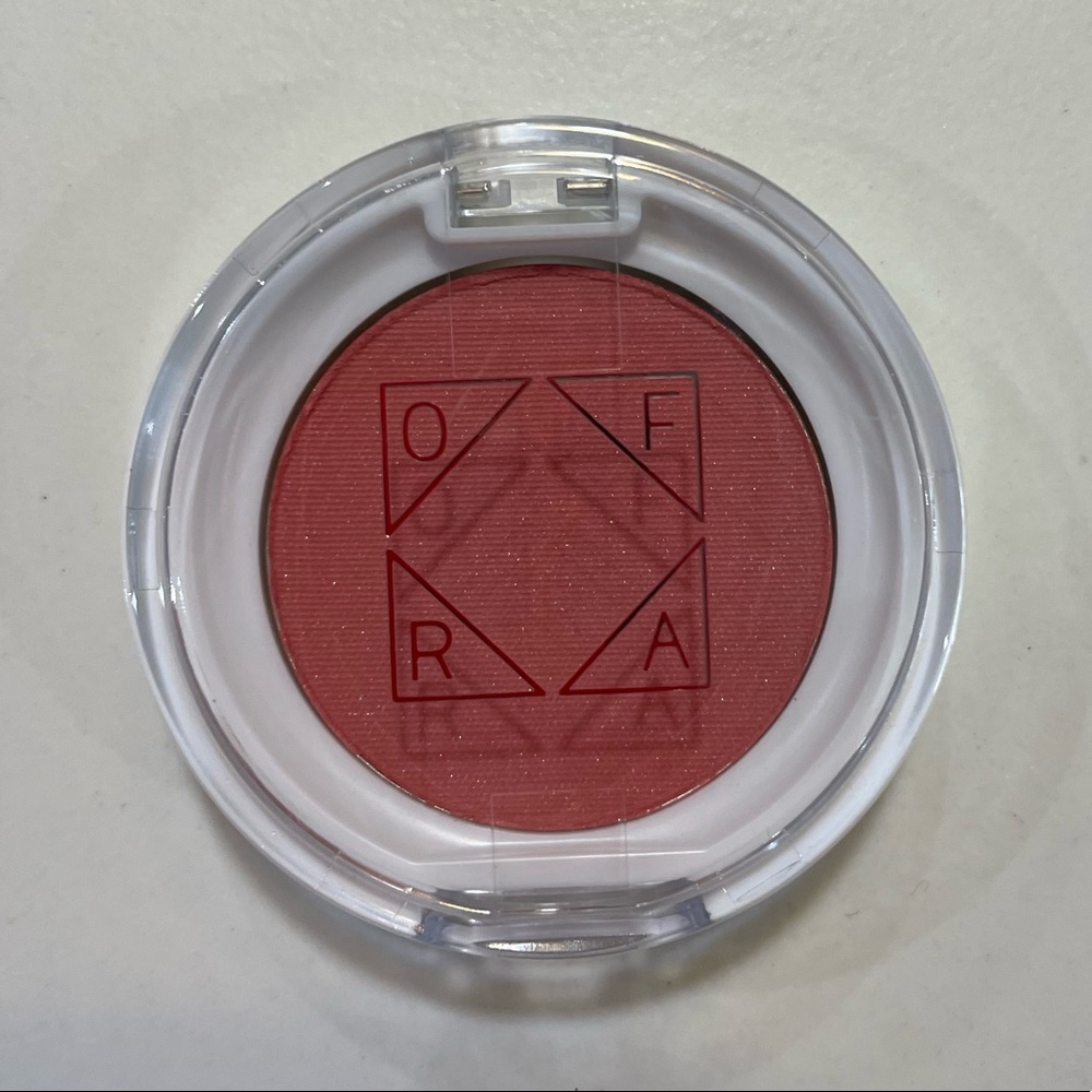 OFRA Cosmetics Pressed Blush in Candy Apple 4g